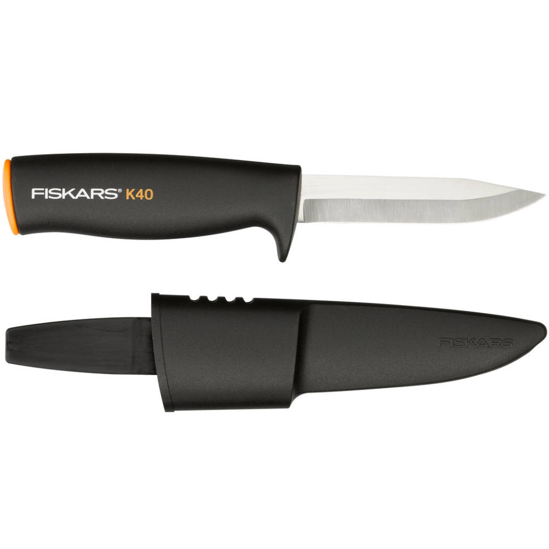 Fiskars K40 knives on a white background