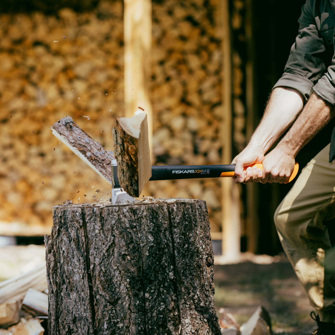 Fiskars axes for demanding outdoor cutting